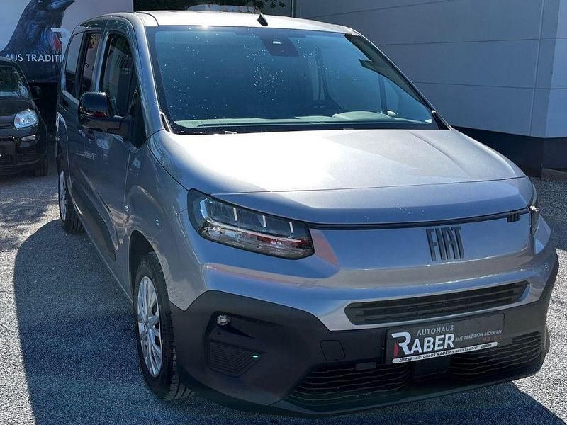 Silber Neu 2025 Fiat Doblò Van / Kleinbus | 27.988 € (Guter Preis) - Bild 1/4