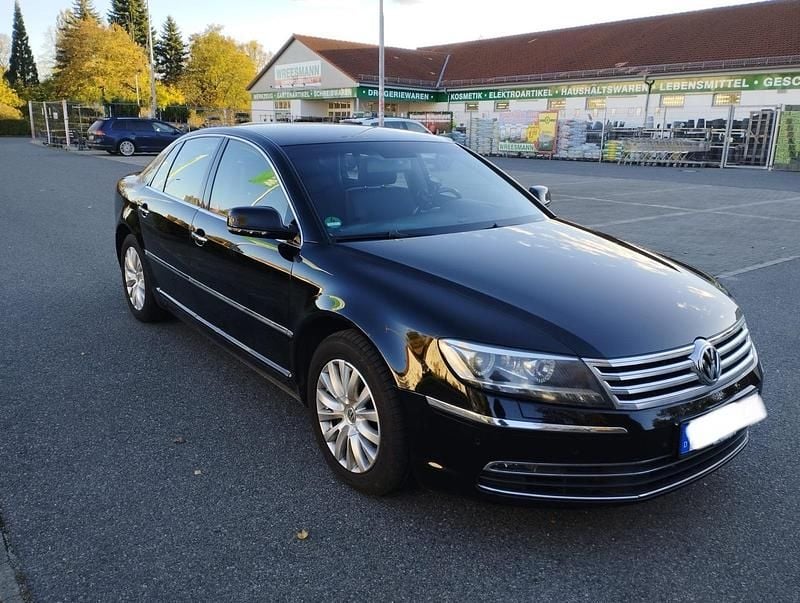 Schwarz Gebraucht 2014 VW Phaeton Limousine | 5.499 € - Bild 1/4