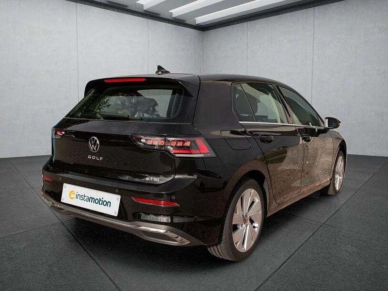 Gebraucht VW Golf VIII 150 PS (110 kW) 2025 Schwarz Kleinwagen