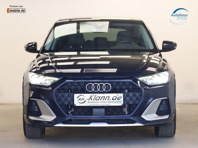Gebraucht Audi A1 Ambiente 116 PS (85 kW) 2022 Blau SUV