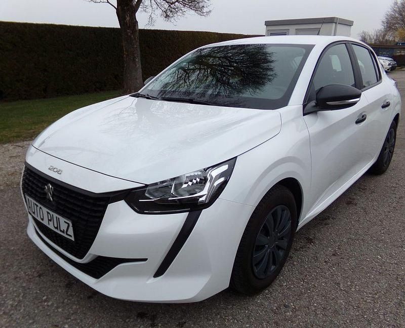 Gebraucht Peugeot 208 75 PS (55 kW) 2021 Weiß Kleinwagen