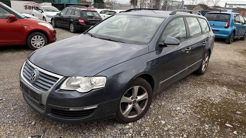 Gebraucht VW Passat Trendline 160 PS (117 kW) 2009 Grau Kombi