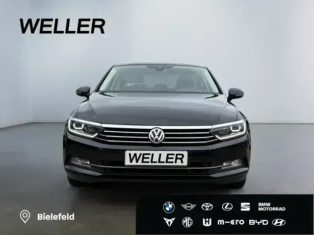 Gebraucht VW Passat Comfortline 150 PS (110 kW) 2016 Schwarz Limousine