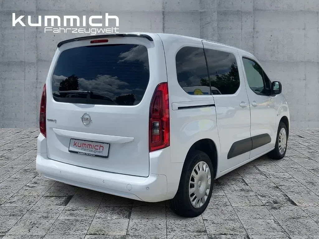 Gebraucht Opel Combo-e Life Edition 100 kW (136 PS) 2022 Weiß Van / Kleinbus