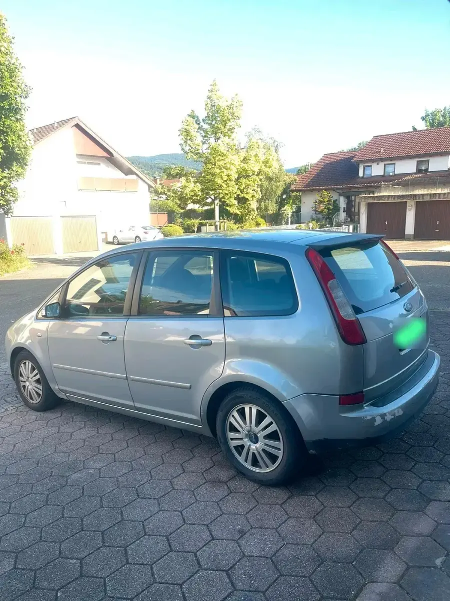 Gebraucht Ford Focus 99 PS (72 kW) 2005 Grau Kombi