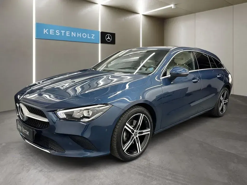 Gebraucht Mercedes CLA200 150 PS (110 kW) 2021 Blau Limousine