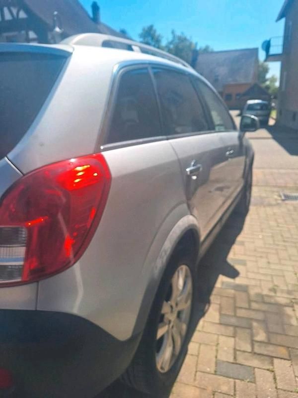 Second-hand Opel Antara 163 CP (119 kW) 2014 Argintiu SUV