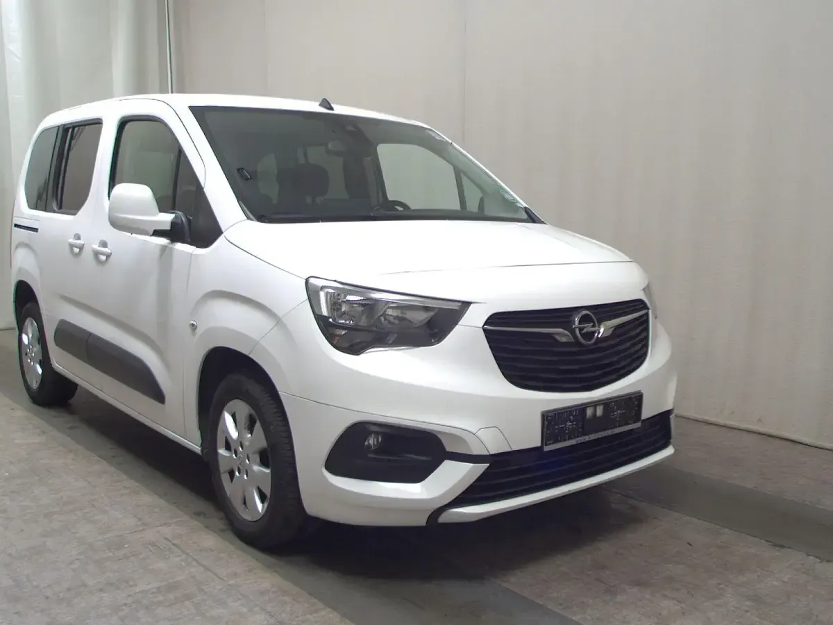 Gebraucht Opel Combo Life Elegance 102 PS (75 kW) 2021 Weiß Van / Kleinbus