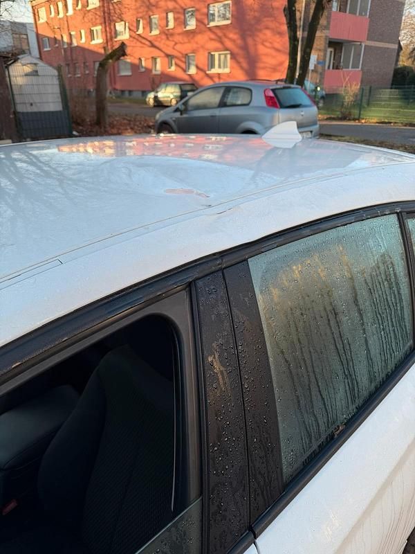 Gebraucht BMW 116 136 PS (100 kW) 2014 Weiß Kleinwagen