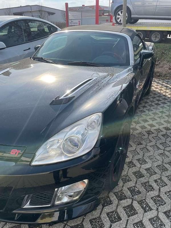 Second-hand Opel GT 264 CP (194 kW) 2008 Negru Cabrio