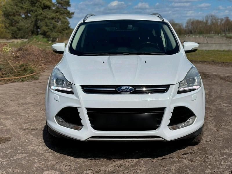 Gebraucht Ford Kuga 2013 Weiß SUV