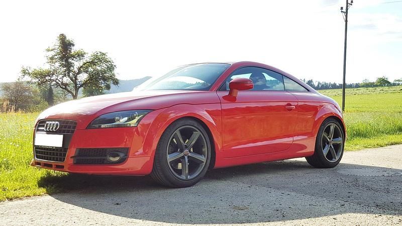 Rot Gebraucht 2006 Audi TT Coupé | 7.200 € (Superpreis) - Bild 1/4