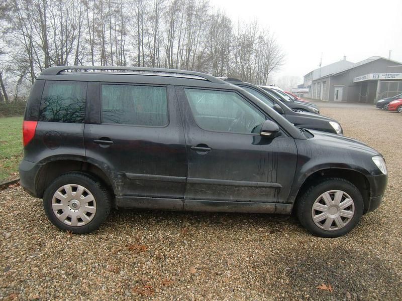 Gebraucht Skoda Yeti 105 PS (77 kW) 2012 Schwarz SUV
