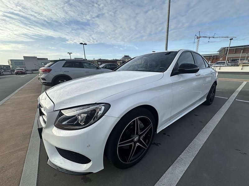 Gebraucht Mercedes C180 AMG line 156 PS (114 kW) 2016 Limousine