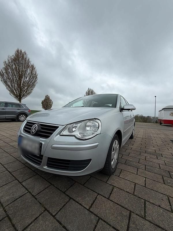 Second-hand VW Polo 59 CP (43 kW) 2009 Argintiu Hatchback