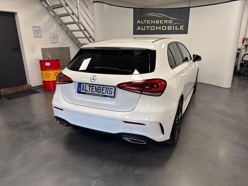 Gebraucht Mercedes A220 AMG 190 PS (139 kW) 2019 Weiß Limousine