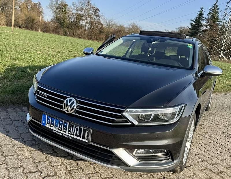 Używany VW Passat Alltrack 190 KM (139 kW) 2019 Szary Kombi