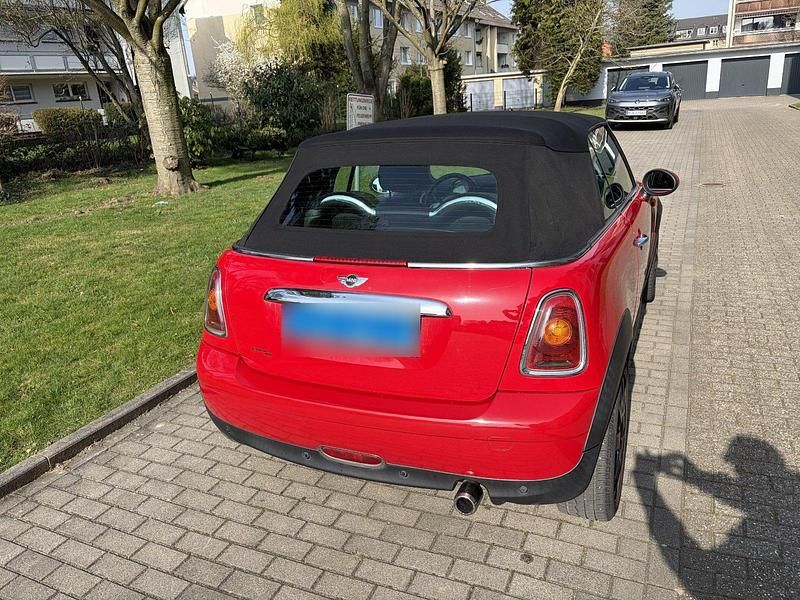 Gebraucht Mini Cooper Cabriolet 120 PS (88 kW) 2010 Rot Cabrio