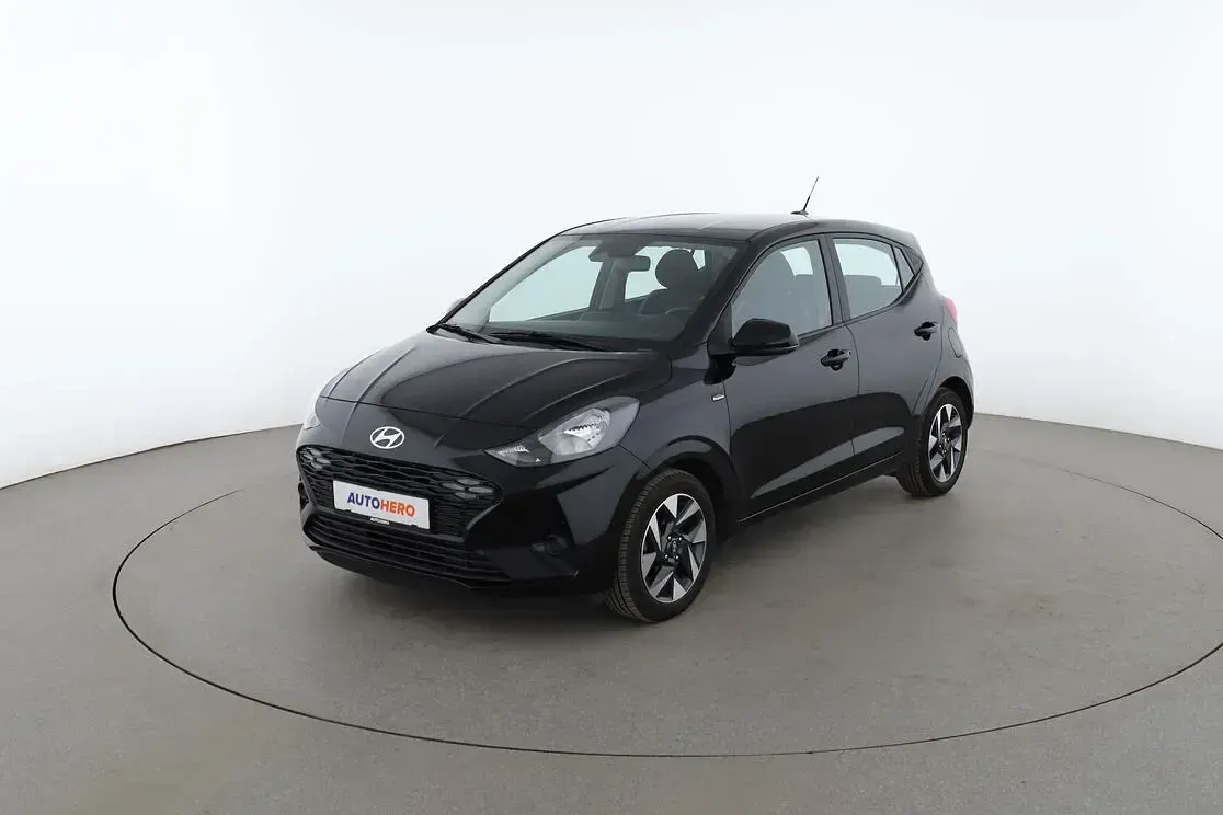 Gebraucht Hyundai i10 Trend 67 PS (49 kW) 2023 Kleinwagen