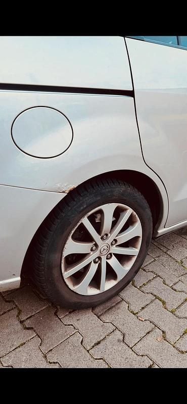 Gebraucht Mazda 5 140 PS (102 kW) 2005 Silber Van / Kleinbus