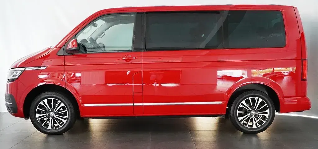 Gebraucht VW Multivan Edition 150 PS (110 kW) 2021 Rot Van / Kleinbus