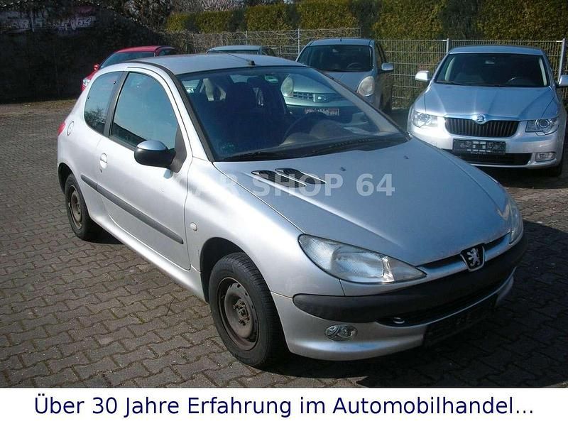 Gebraucht Peugeot 206 Filou 60 PS (44 kW) 2003 Silber Kleinwagen