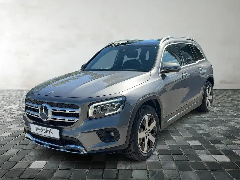 Gebraucht Mercedes GLB200 163 PS (119 kW) 2020 Grau SUV