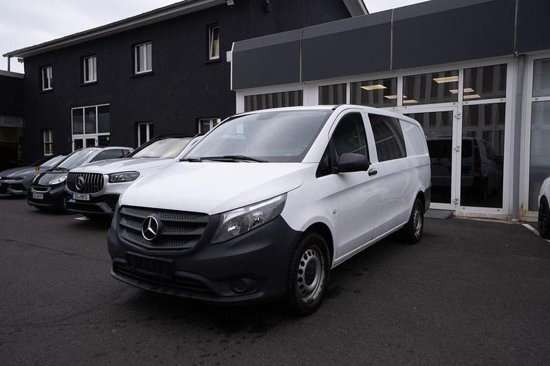 Gebraucht Mercedes Vito 163 PS (119 kW) 2015 Weiß Van
