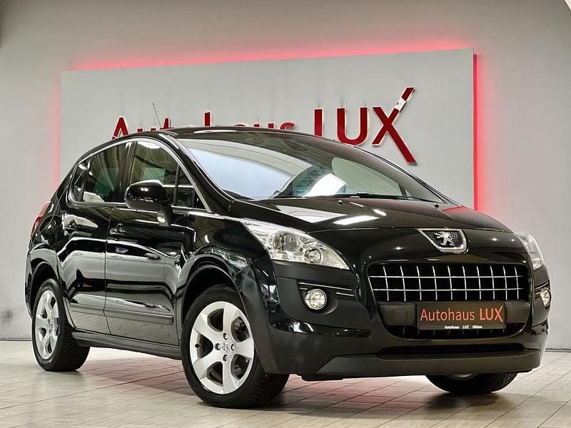 Schwarz perla nera Gebraucht 2013 Peugeot 3008 Business-Line SUV | 4.490 € (Fairer Preis) - Bild 1/4