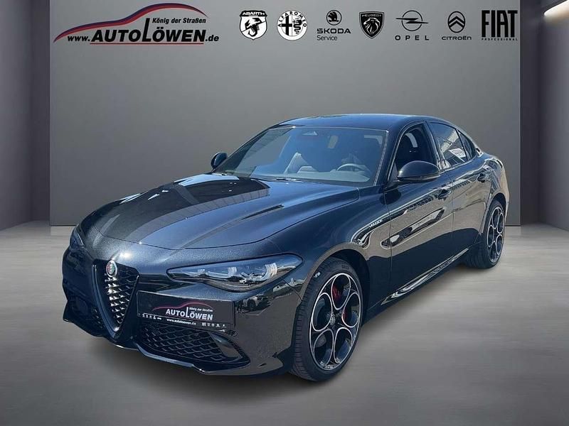 Nero vulcano, metallic Neu 2025 Alfa Romeo Giulia Veloce Limousine | 53.949 € (Guter Preis) - Bild 1/4