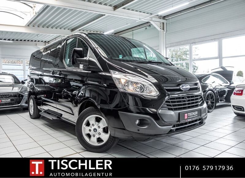 Schwarz Gebraucht 2017 Ford Tourneo Custom S Van | 24.880 € (Teuer) - Bild 1/4