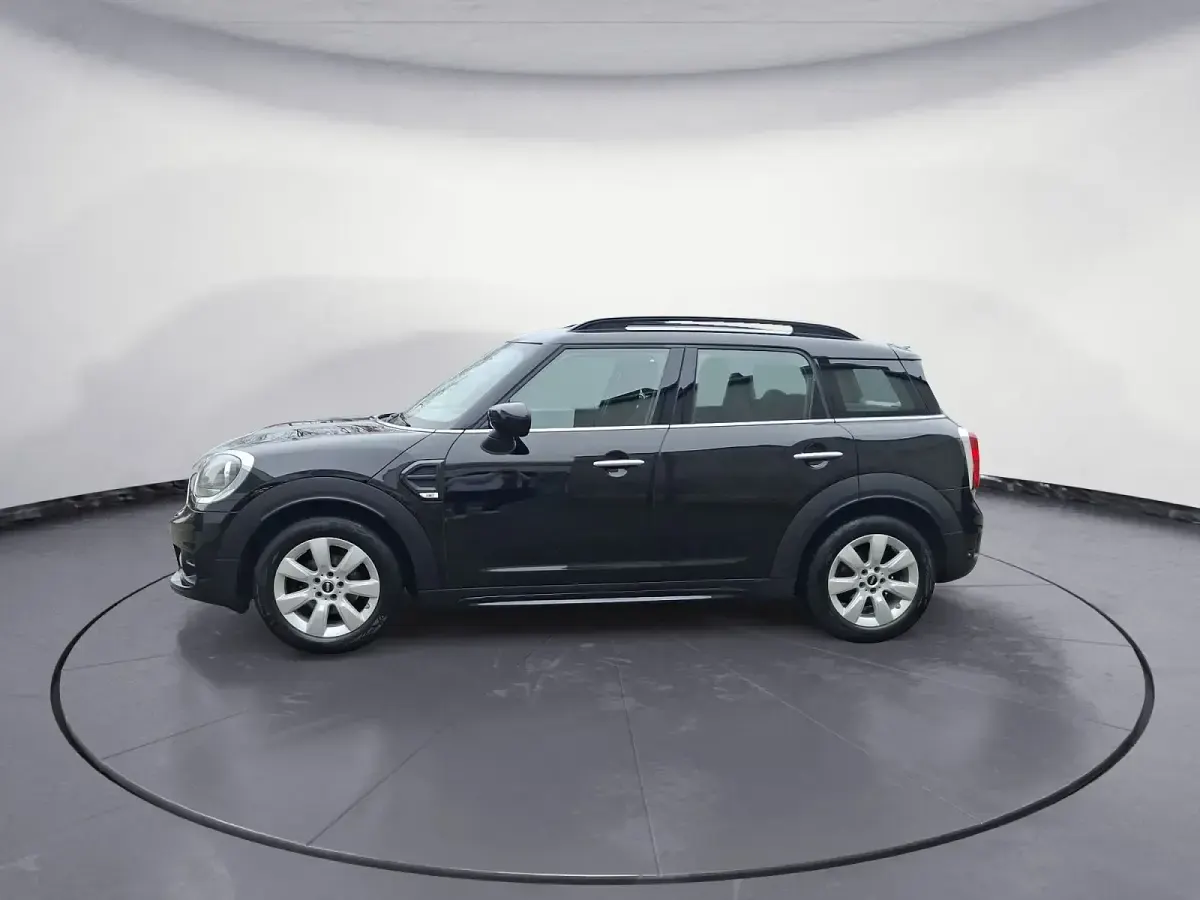 Gebraucht Mini One Countryman 102 PS (75 kW) 2020 Schwarz SUV