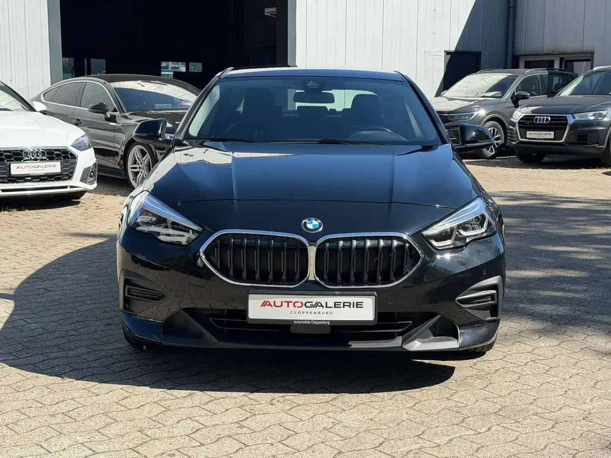 Gebraucht BMW 218 Advantage 150 PS (110 kW) 2023 Schwarz ii Coupé