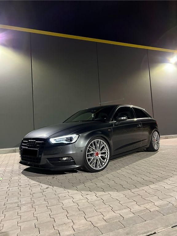 Gebraucht Audi A3 S-Line 110 PS (80 kW) 2015 Grau Limousine