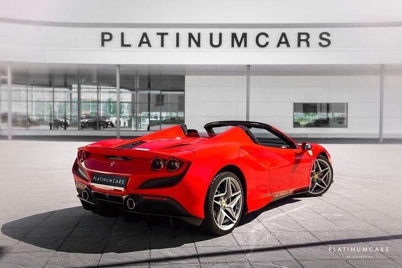 Gebraucht Ferrari F8 721 PS (530 kW) 2021 Rot Cabrio