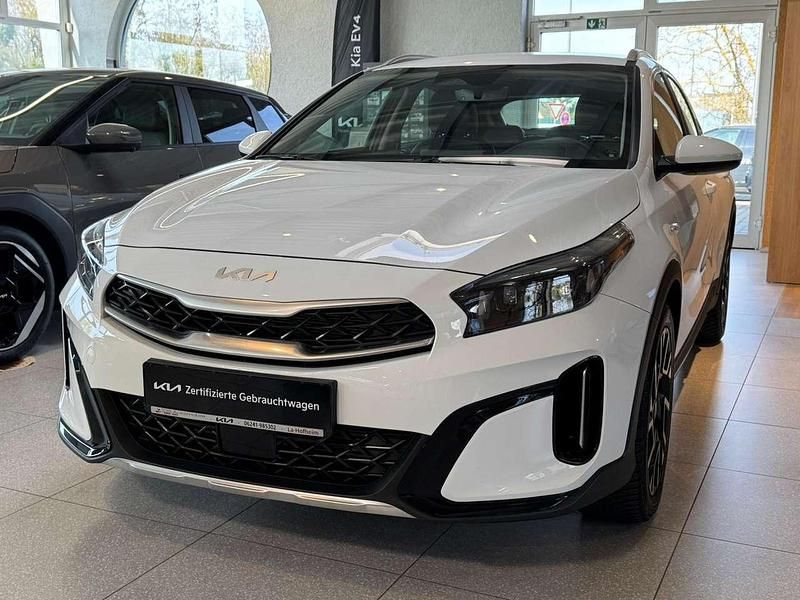 Second-hand Kia XCeed Comfort 140 CP (102 kW) 2025 Alb SUV