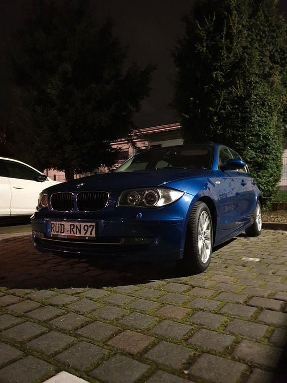 Gebraucht BMW 116 Sport Line 122 PS (89 kW) 2008 Blau Kleinwagen