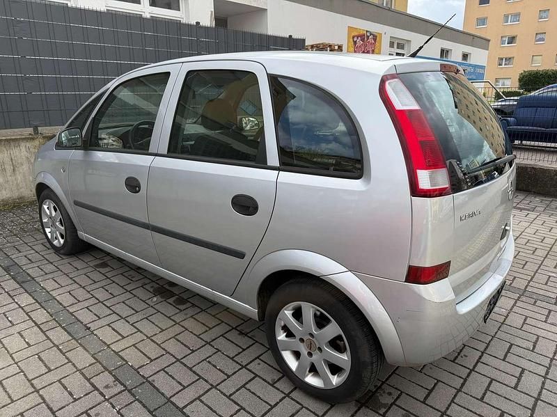 Gebraucht Opel Meriva Enjoy 101 PS (74 kW) 2004 Silber Van / Kleinbus