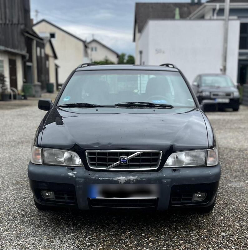 Schwarz Gebraucht 1999 Volvo V70 Kombi | 1.000 € (Superpreis) - Bild 1/4