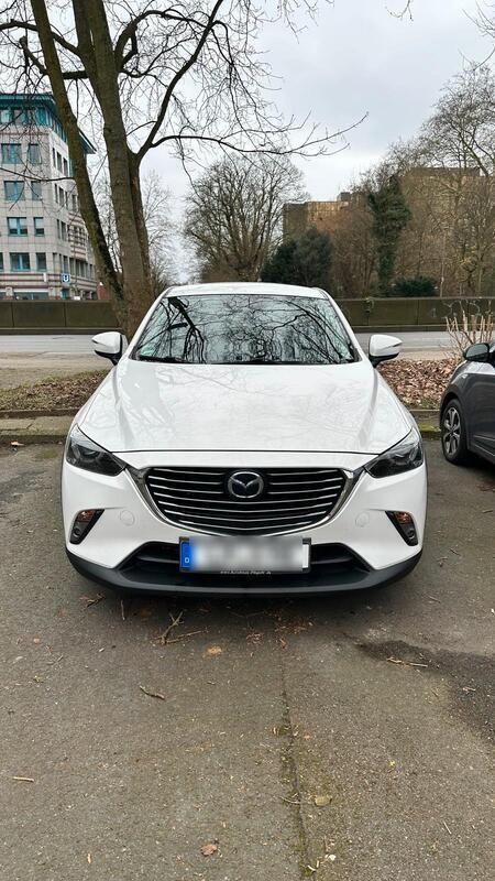 Weiß Gebraucht 2016 Mazda CX-3 SUV | 14.299 € (Teuer) - Bild 1/4