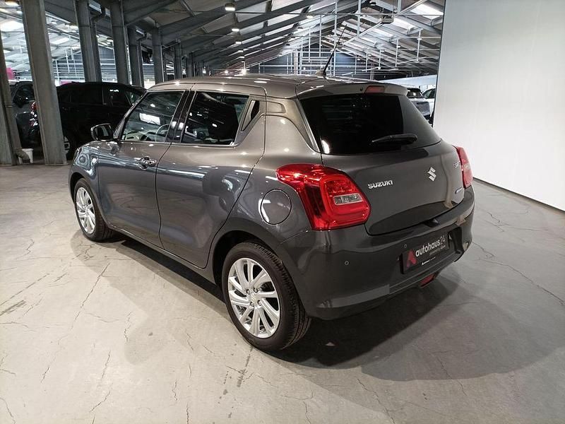 Gebraucht Suzuki Swift 83 PS (61 kW) 2023 Grau Kleinwagen
