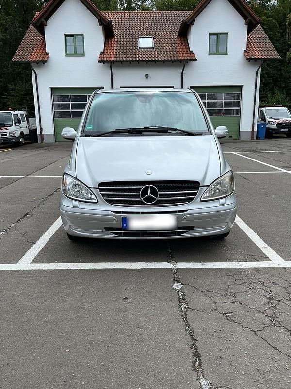 Gebraucht Mercedes Viano 204 PS (150 kW) 2008 Silber Van / Kleinbus