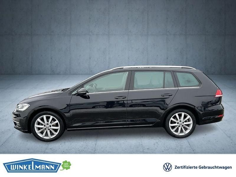 Gebraucht VW Golf VII Highline 150 PS (110 kW) 2019 Schwarz Kombi