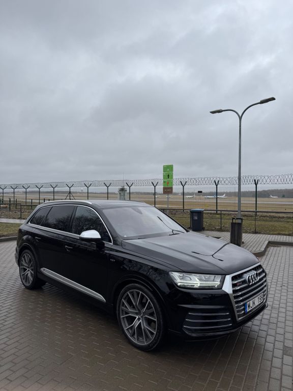 Schwarz Gebraucht 2018 Audi SQ7 Sport SUV | 42.990 € (Fairer Preis) - Bild 1/4