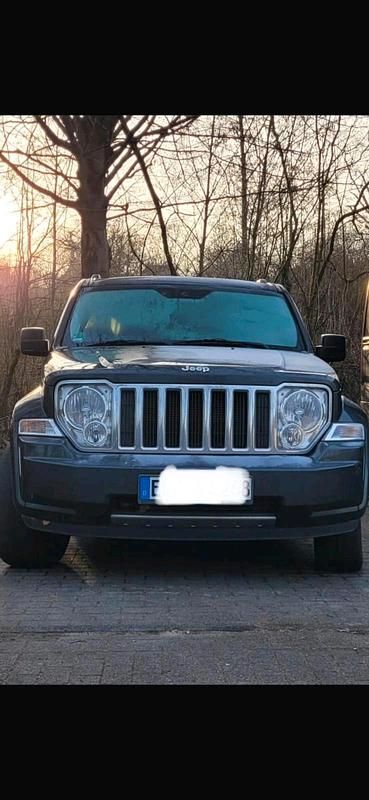 Gebraucht Jeep Cherokee 200 PS (147 kW) 2011 Schwarz SUV