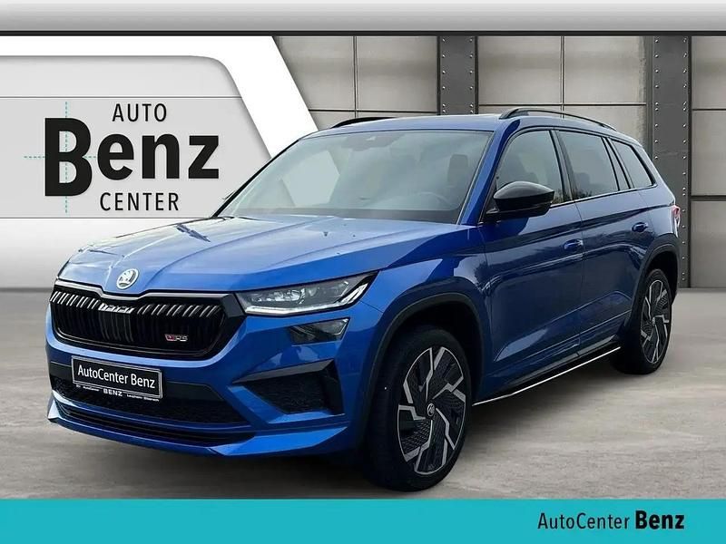 Raceblau (metallic) Gebraucht 2023 Skoda Kodiaq RS SUV | 47.790 € (Fairer Preis) - Bild 1/4