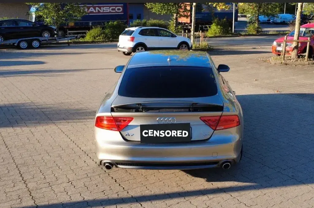 Gebraucht Audi A7 Sportback Ambiente 245 PS (180 kW) 2011 Gold Kleinwagen