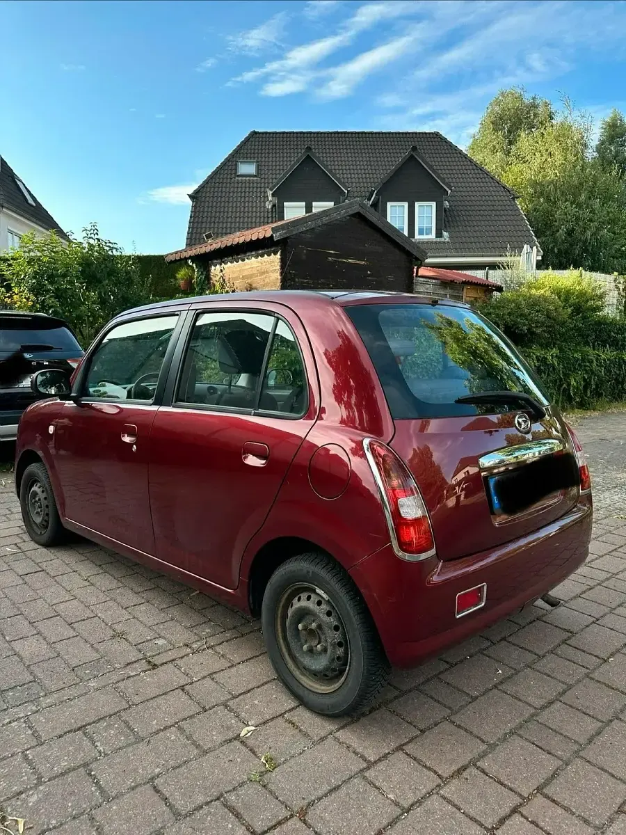 Gebraucht Daihatsu Trevis 58 PS (42 kW) 2008 Rot Kleinwagen