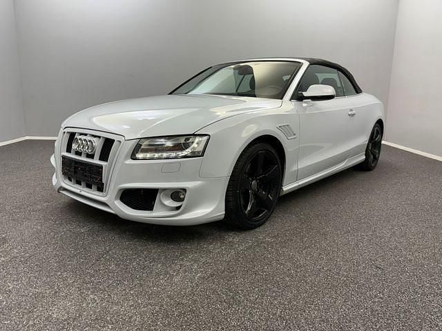Weiß Gebraucht 2010 Audi A5 Cabriolet S-Line Cabrio | 15.299 € (Fairer Preis) - Bild 1/4