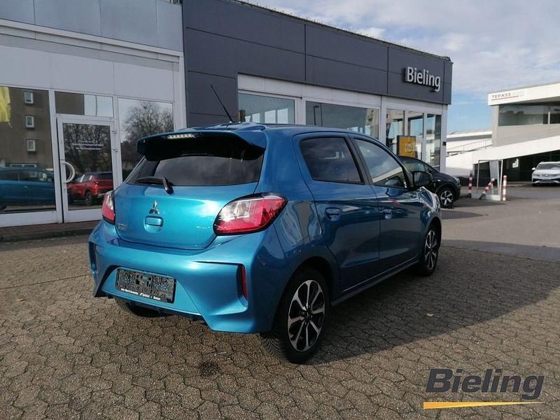 Gebraucht Mitsubishi Space Star Select 71 PS (52 kW) 2024 Blau Limousine